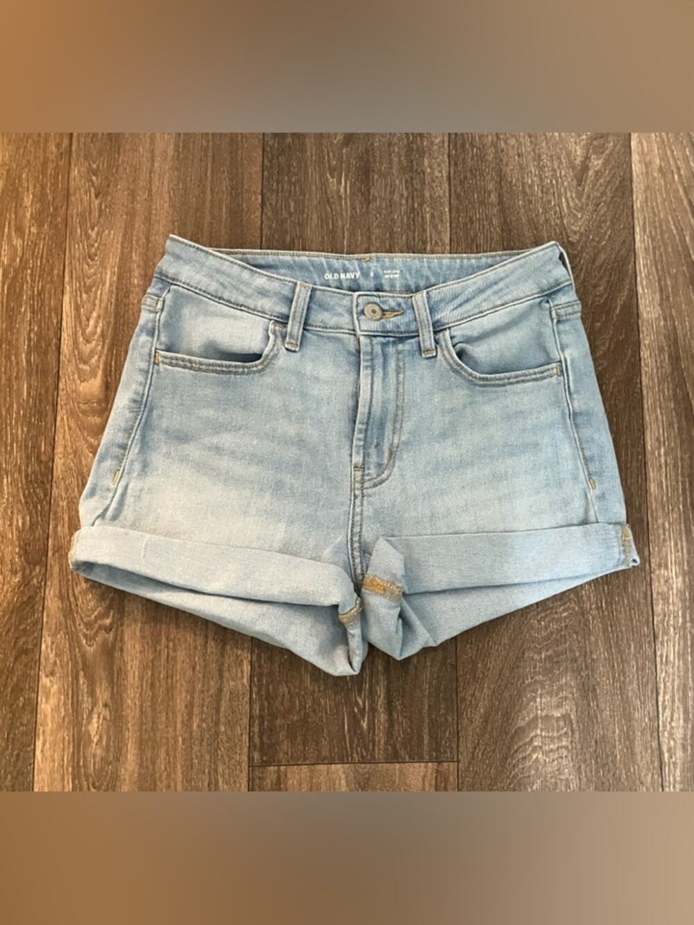 Old Navy Light Blue Roll-Cuff Denim Shorts size 2